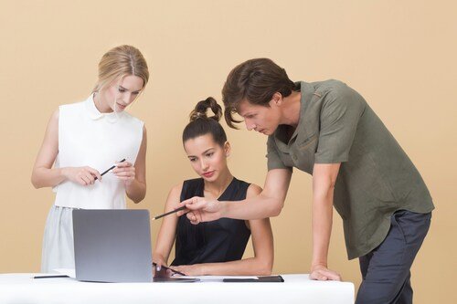 5 great reasons for a business to use outsourced accounting and auditing services